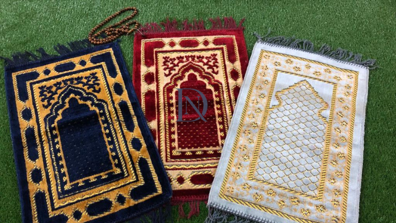 praying mats